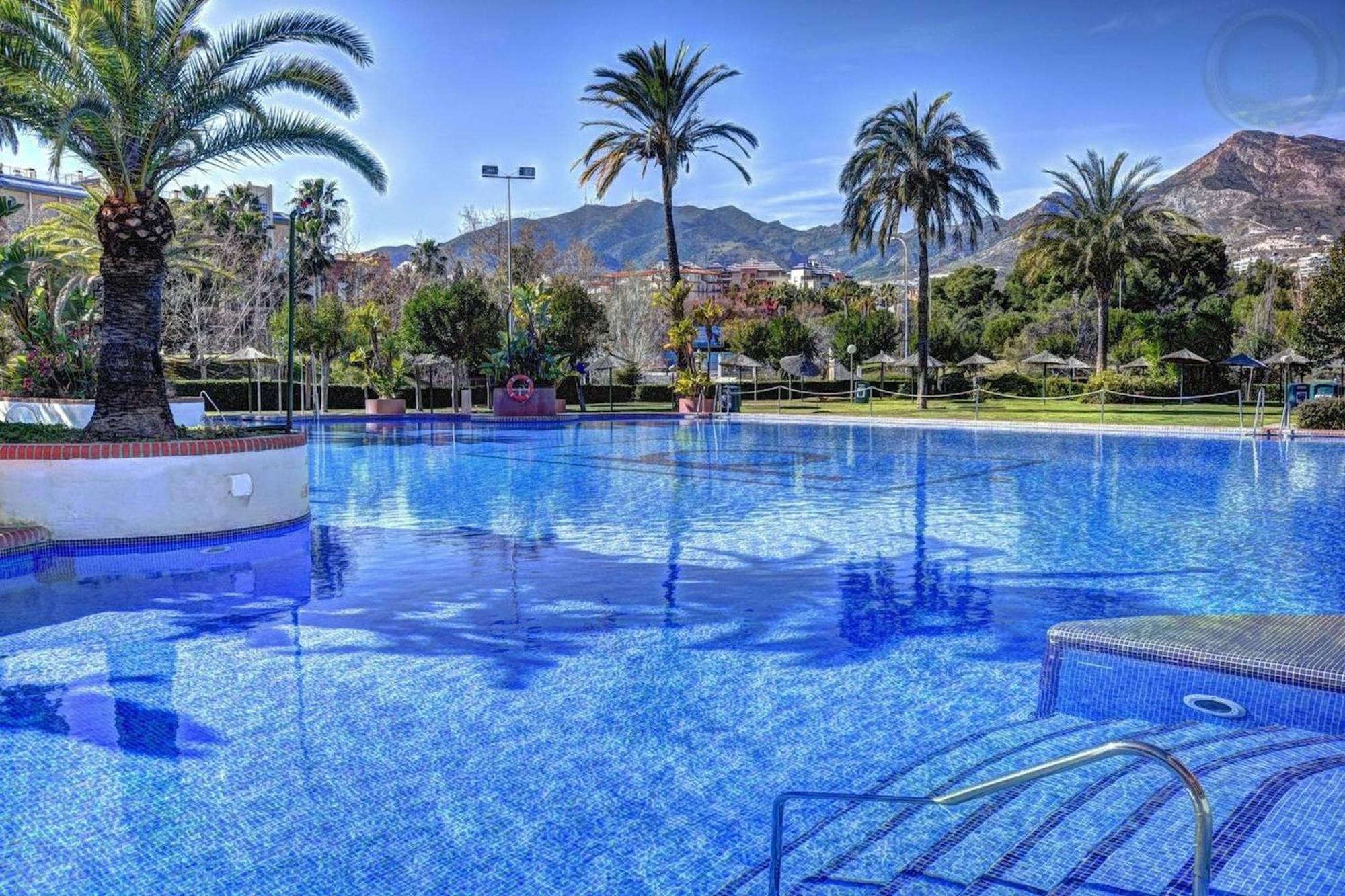 Apartment Benalbeach With Water Park Benalmadena